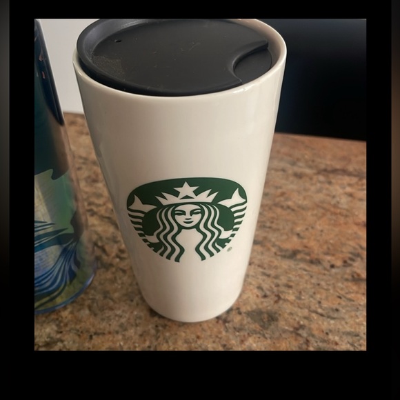 STARBUCKS CUP - Picture 1 of 4